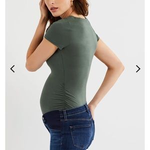 A Pea in the Pod Green V-Scoop Tee